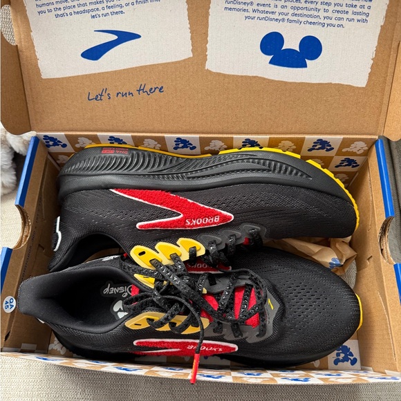 Brooks Shoes - Brooks Mickey Mouse Running Shoes